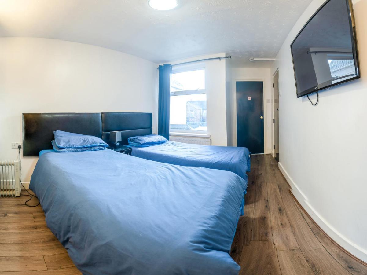 La Tavola Calda Hotel Nuneaton Dış mekan fotoğraf