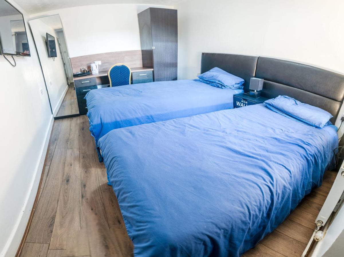 La Tavola Calda Hotel Nuneaton Dış mekan fotoğraf
